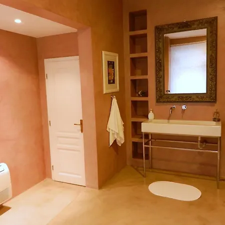 Appartement Redlotus - Old City Boekarest